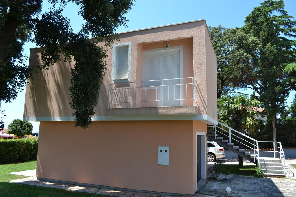 Apartments Lungomare ウマグ エクステリア 写真