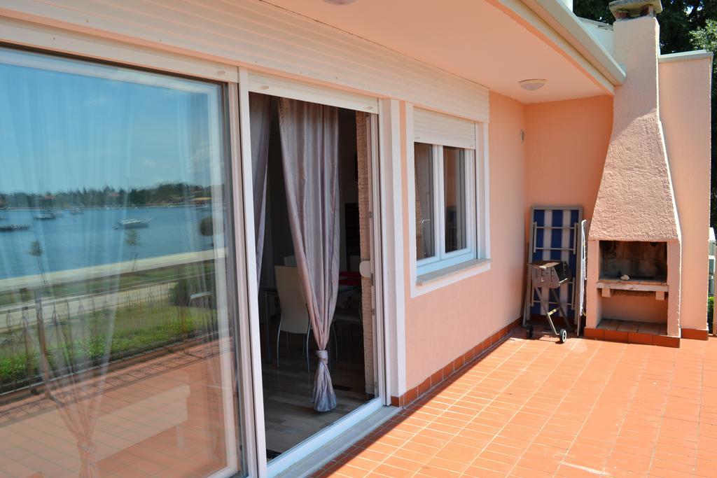 Apartments Lungomare ウマグ 部屋 写真