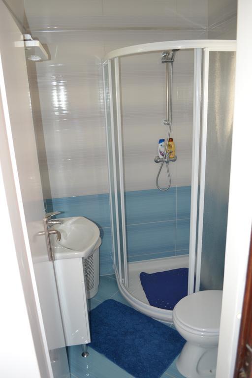 Apartments Lungomare ウマグ 部屋 写真