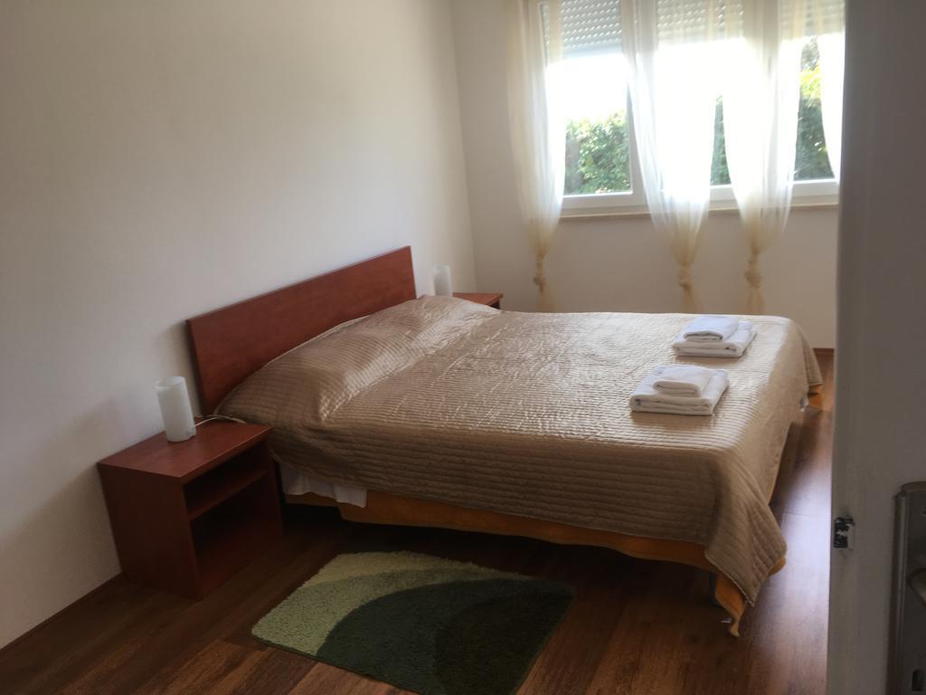 Apartments Lungomare ウマグ エクステリア 写真